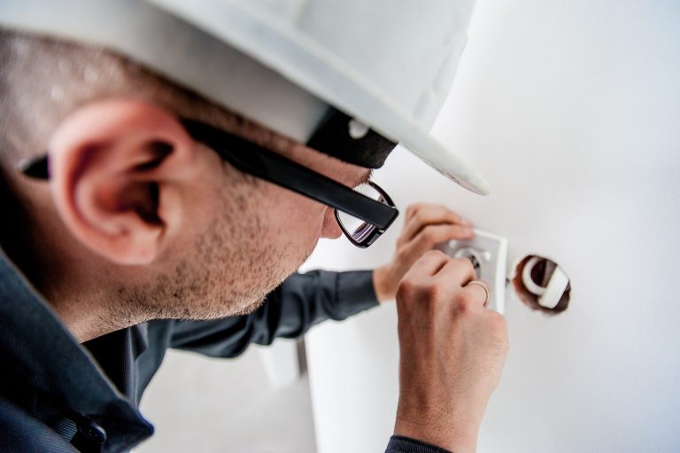 Electrician Job Description