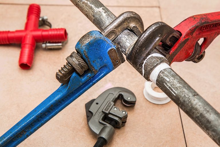Plumber Job Description